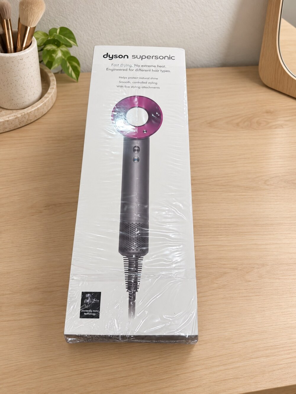 Dyson Supersonic Hair Dryer, New Gray and Pink Design - Picture 5 of 10